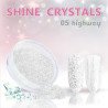 Pudr na nehty Shine crystal effect white pearl 3g oživí vaše nehty svými krásnými efekty, měnícími barvu v závislosti na úhlu dopadajícího světla.